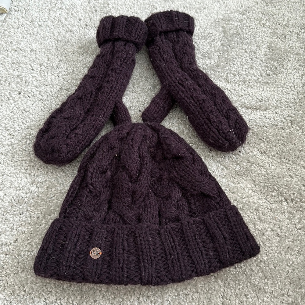 Blend Hat & Gloves Set – Dark Plum
